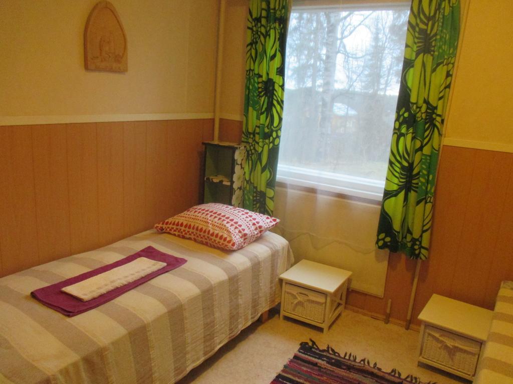 Guest House Ugrin Paikka Sippola Eksteriør bilde