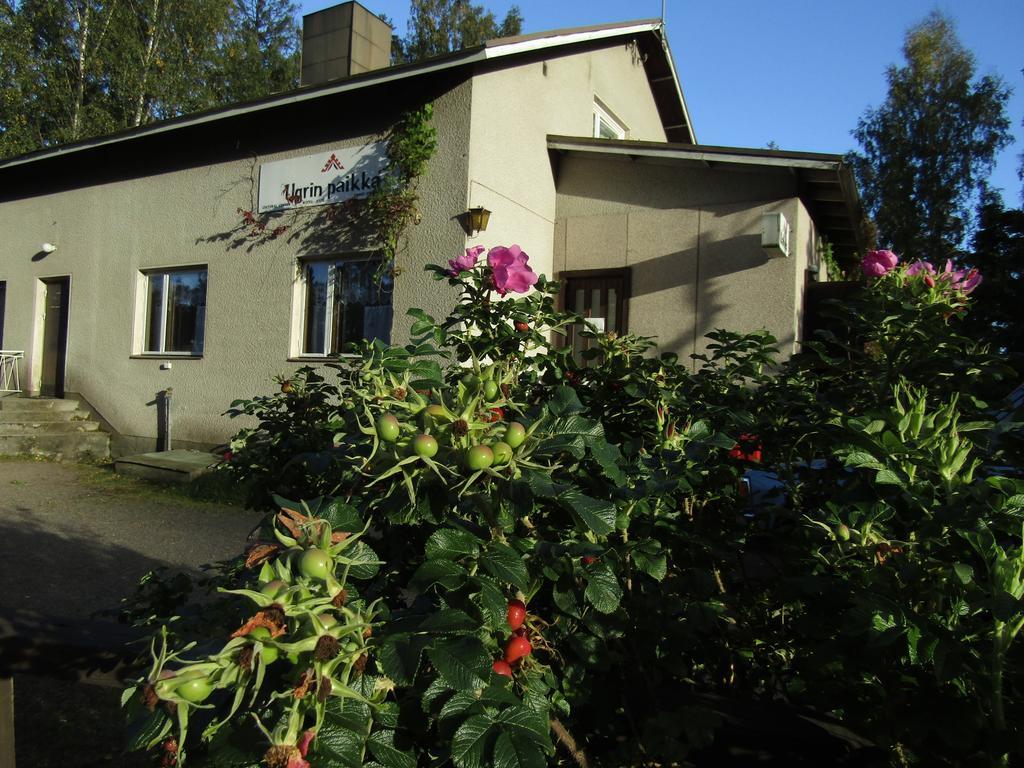 Guest House Ugrin Paikka Sippola Eksteriør bilde