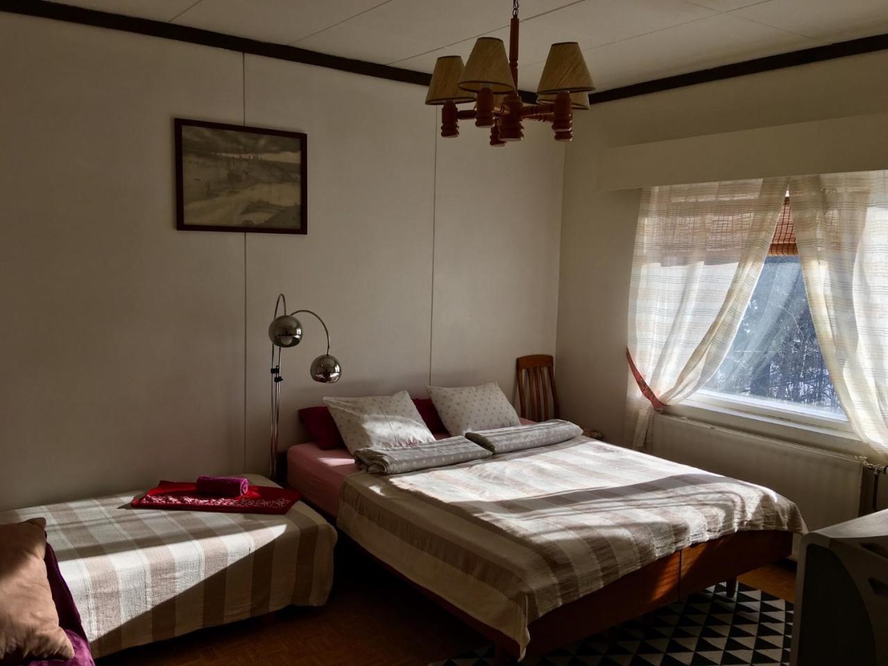 Guest House Ugrin Paikka Sippola Eksteriør bilde